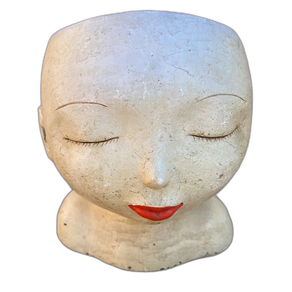 Lady Red Lips Resin Planter - Picture 1 of 6